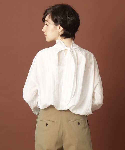 DRESSTERIOR（ドレステリア）の「◆【otonaMUSE11月号掲載】バックシャンボウブラウス（シャツ/ブラウス・レディース・ピンク系/ホワイト系/チャコールグレー・36/38）」の18枚目の写真