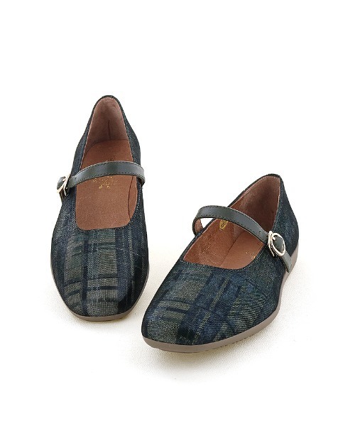 あしながおじさん（アシナガオジサン）の「ストラップシューズ　-2410093（パンプス・レディース・ブラック/レッド/グリーン/ブラック系その他/シルバー/プラチナム・22.5cm/23.5cm/24.5cm/23.0cm/24.0cm）」の19枚目の写真