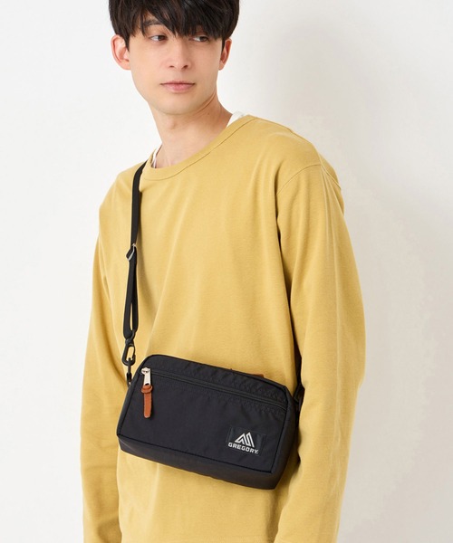 PADDED SHOULDER POUCH M / パデッドショルダーポーチM / ブラック 