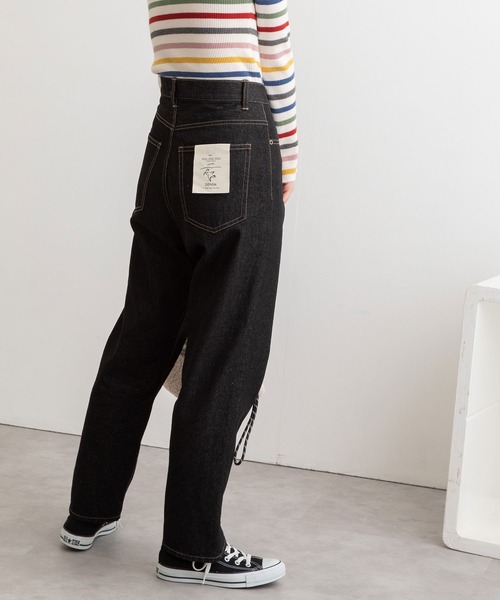 POU DOU DOU（プードゥドゥ）の「ストレートパンツ（デニムパンツ・レディース・ブラック/インディゴブルー/パープル系その他・3）」の5枚目の写真