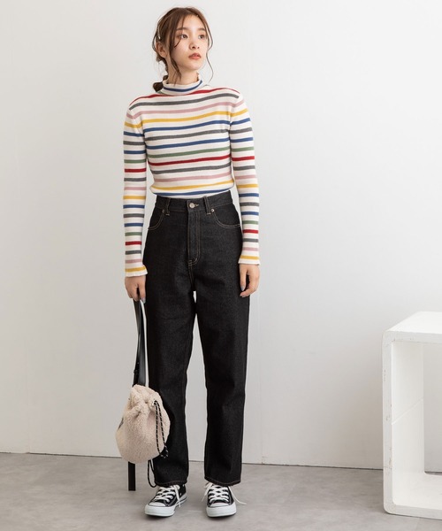 POU DOU DOU（プードゥドゥ）の「ストレートパンツ（デニムパンツ・レディース・ブラック/インディゴブルー/パープル系その他・3）」の8枚目の写真