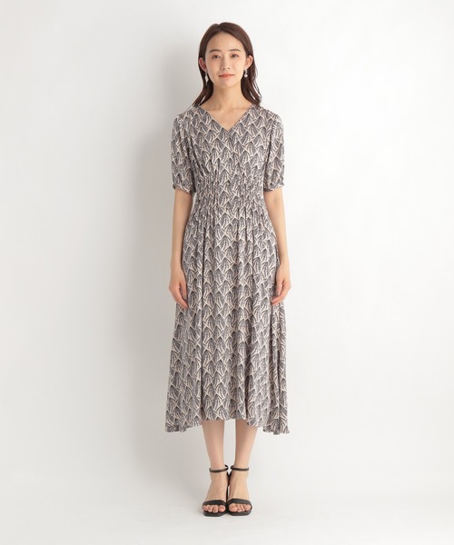 Andemiu(アンデミュウ)の「ガラフロントオープンワンピース235188(ワンピース・レディース・ネイビー/ライトベージュ・FREE)」の12枚目の写真