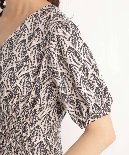 Andemiu(アンデミュウ)の「ガラフロントオープンワンピース235188(ワンピース・レディース・ネイビー/ライトベージュ・FREE)」の22枚目の写真