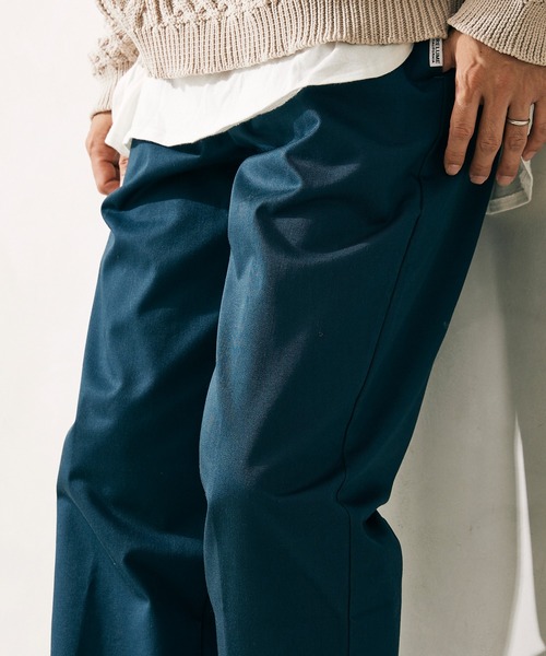 JOURNAL STANDARD relume(ジャーナルスタンダード レリューム)の「CALIFORNIA シェフパンツ(チノパンツ・メンズ・ブラック/ベージュ/グレー/レッド/ブルー/グリーン・SMALL/MEDIUM/LARGE/X-LARGE)」の6枚目の写真