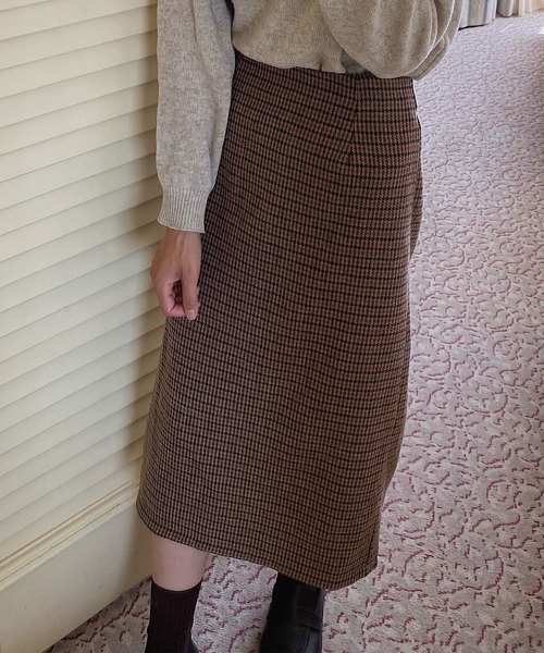 LAUIR（ラウアー）の「バックゴムタイトロングスカート（スカート・レディース・ブラック/ベージュ/グレー/ブラック系その他/ブラウン系その他/ブラウン系その他2・MEDIUM/LARGE/X-LARGE）」の5枚目の写真