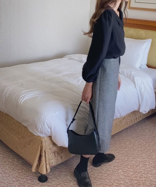 LAUIR（ラウアー）の「バックゴムタイトロングスカート（スカート・レディース・ブラック/ベージュ/グレー/ブラック系その他/ブラウン系その他/ブラウン系その他2・MEDIUM/LARGE/X-LARGE）」の10枚目の写真