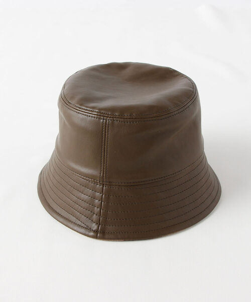 fredy emue（フレディエミュ）の「【LE VERNIS/ルベルニ】フェイクレザーリバーシブルハット（ハット・レディース・ブラック/カーキ/ベージュ・FREE）」の8枚目の写真