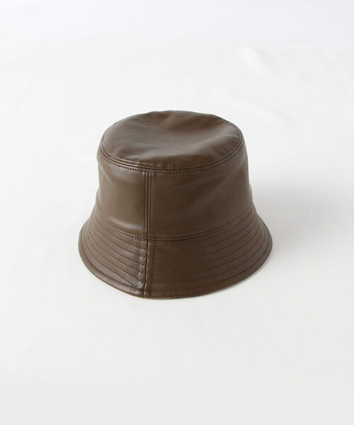 fredy emue（フレディエミュ）の「【LE VERNIS/ルベルニ】フェイクレザーリバーシブルハット（ハット・レディース・ブラック/カーキ/ベージュ・FREE）」の10枚目の写真