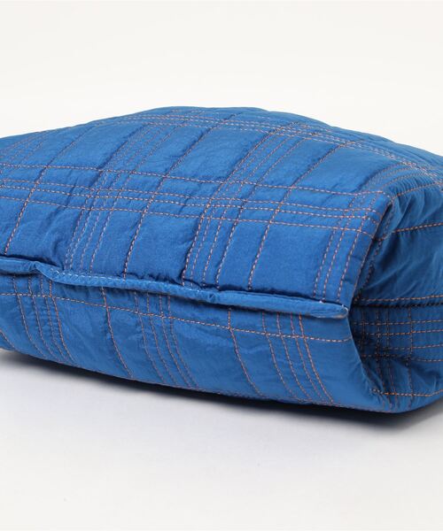 PUAL CE CIN（ピュアルセシン）の「ＱＵＩＬＴＩＮＧ　ＣＨＥＣＫ　ＭＡＲＣＨＥ　ＢＡＧ（ショルダーバッグ・レディース・グレー/ネイビー/ベージュ/ブルー・FREE）」の5枚目の写真