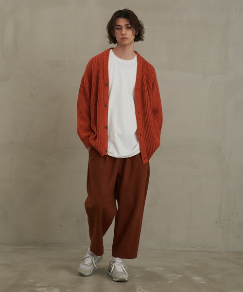 TETE HOMME(テットオム)の「【Revo.】畦編み 5Gルーズニットカーディガン(カーディガン/ボレロ・メンズ・ブラック/グレー/ブルー/マスタード/ワインレッド/パープル/アイボリー/グリーン/ネイビー/ダークオレンジ/ベージュ系1/グリーン系1/ブラックミックス・MEDIUM/LARGE)」の14枚目の写真