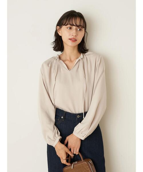 earth music&ecology（アースミュージックアンドエコロジー）の「とろみ2wayブラウス ＊（シャツ/ブラウス・レディース・ブラック/オフホワイト/ピンク/ミント/その他14/ライトベージュ・FREE）」の13枚目の写真