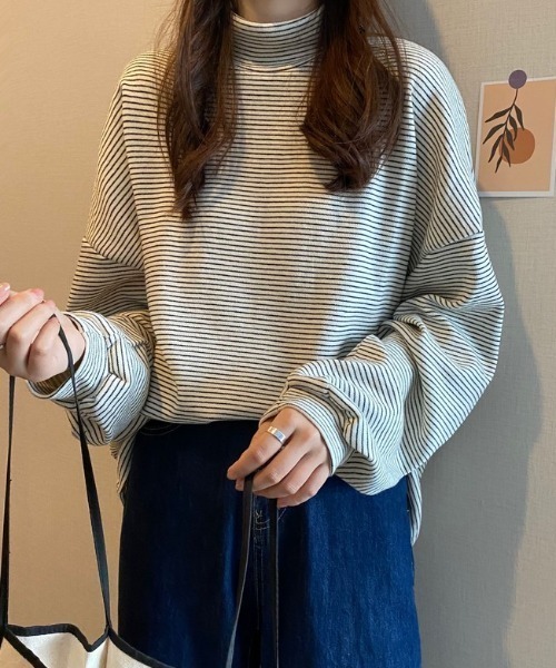 Diosfront(ディオスフロント)の「ハーフボーダーハイネックボリュームスリーブロンTee(Tシャツ/カットソー・レディース・ホワイト/ブラック/ブラウン・FREE)」の11枚目の写真