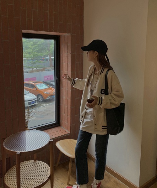 aimoha（アイモハ）の「ユニセックスゆったりブルゾン（スタジャン・レディース・ベージュ/ネイビー・FREE）」の19枚目の写真