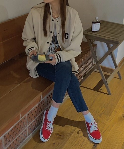 aimoha（アイモハ）の「ユニセックスゆったりブルゾン（スタジャン・レディース・ベージュ/ネイビー・FREE）」の14枚目の写真