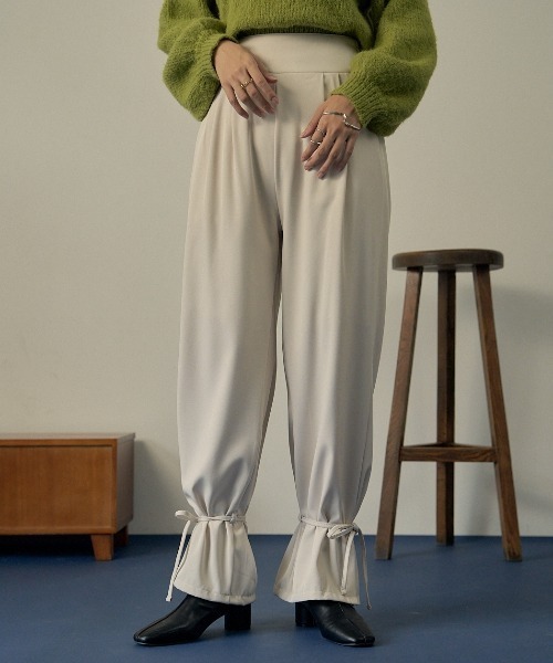 VANNIE U（ヴァニーユー）の「キャンディストレートパンツ（その他パンツ・レディース・ネイビー/ブラウン/アイボリー・FREE/S）」の7枚目の写真
