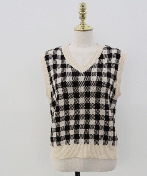 NANING9（ナンニング）の「NANING9 チェックパターンニットベスト（ベスト・レディース・ブラック/ダークベージュ・FREE）」の13枚目の写真