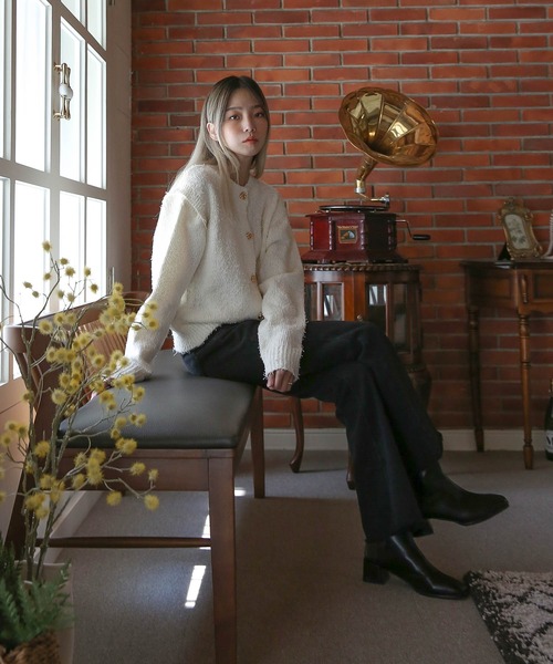 UNE MANSION(ユヌマンション)の「スリットブーツカットデニムパンツ(デニムパンツ・レディース・ブラック/ブルー・SMALL/MEDIUM/LARGE)」の16枚目の写真