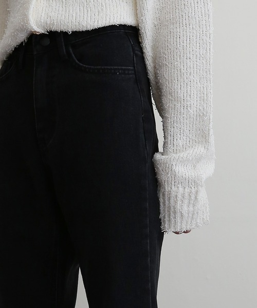 UNE MANSION(ユヌマンション)の「スリットブーツカットデニムパンツ(デニムパンツ・レディース・ブラック/ブルー・SMALL/MEDIUM/LARGE)」の17枚目の写真