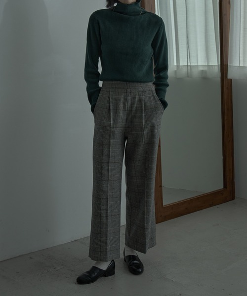 etoll.（エトル）の「タートルネックリブニット（ニット/セーター・レディース・ブラック/ダークグリーン/杢グレー/バーガンディー/グレイッシュベージュ・LL/4L/M）」の22枚目の写真