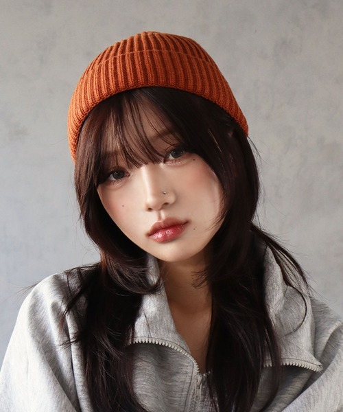 BARELY BLUE（ベアリーブルー）の「【 BARELY BLUE / ベアリーブルー 】 シンプル ビーニー ニット キャップ / ロールキャップ（ニットキャップ/ビーニー・メンズ・チャコールグレー/ブラック/ベージュ/ネイビー/ブラウン/グレー/ボルドー/マスタード/ライトブラウン・FREE）」の5枚目の写真