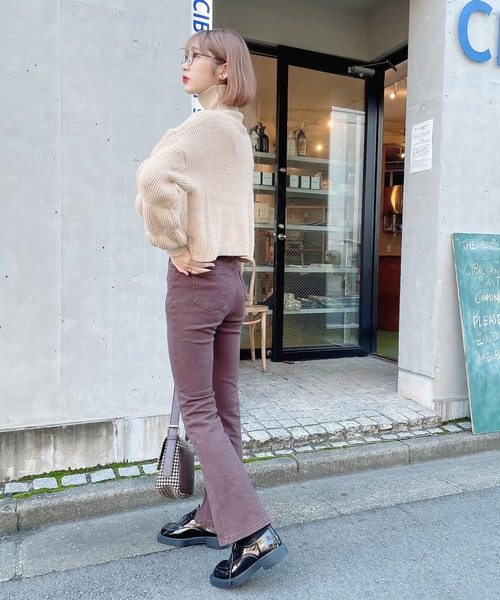 Voyage titty&Co.PETIT（ボヤージュティティアンドコープチ）の「【Voyage titty&Co.】スリムフレアパンツ（その他パンツ・レディース・ブラウン・SMALL/MEDIUM）」の2枚目の写真