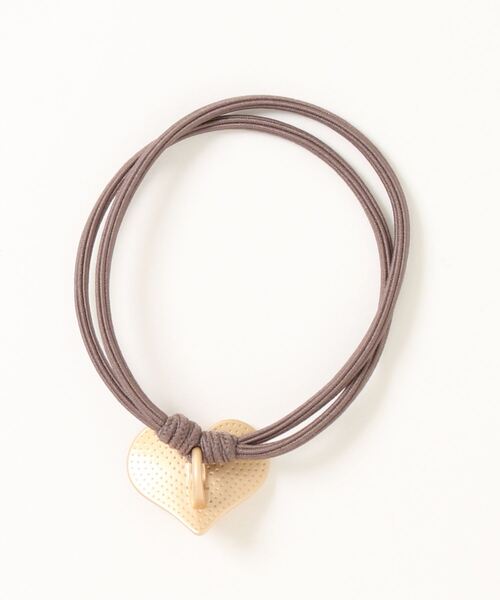 TONE SELECT GOODS（トーンセレクトグッズ）の「【Liaa】アンティークモチーフヘアゴム（ヘアゴム・レディース・ゴールド系その他2/ゴールド系その他/ブラウン/ブラック/ブラック系その他・FREE）」の6枚目の写真