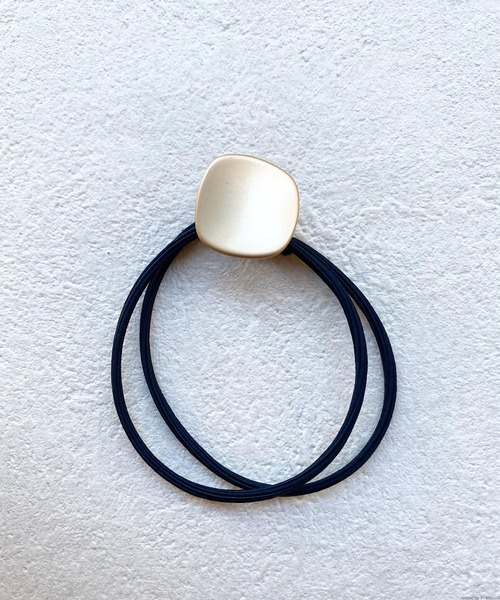 TONE SELECT GOODS（トーンセレクトグッズ）の「【Liaa】アンティークモチーフヘアゴム（ヘアゴム・レディース・ゴールド系その他2/ゴールド系その他/ブラウン/ブラック/ブラック系その他・FREE）」の15枚目の写真