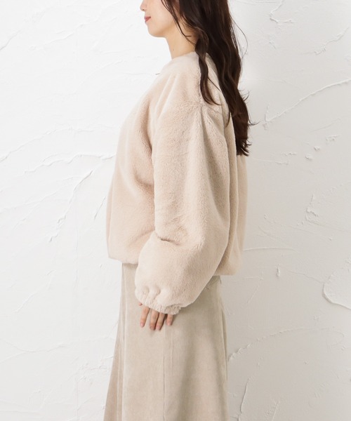 Howdy Marie（ハウディ―マリー）の「ノーカラー ファーブルゾン（ブルゾン・レディース・ベージュ/グレー/ブラウン・フリー）」の5枚目の写真