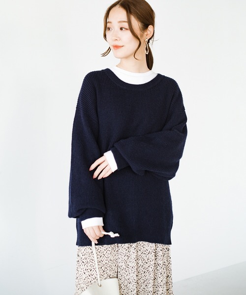 haco!（ハコ）の「コーデの縁の下の力持ち！「シンプルなのになんだかオシャレに見える」を目指してディテールにこだわった　とにかく頼れる定番ニット by who made me（ニット/セーター・レディース・ネイビー/レッド/ブラウン・SMALL/MEDIUM/X-LARGE/LARGE）」の17枚目の写真