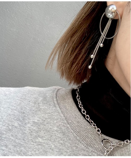 tone（トーン）の「【ODELE】alien(MA)（ピアス（両耳用）・レディース・シルバー・FREE）」の4枚目の写真