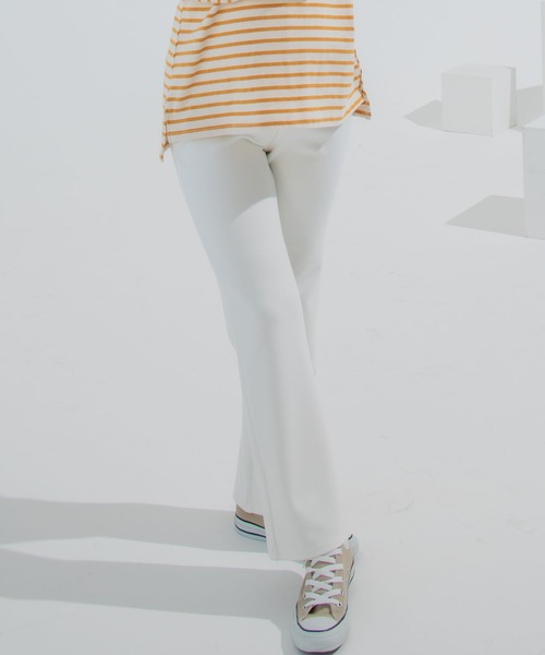 CHOCOA(チョコア)の「マタニティリラックス裾ワイドシンプルパンツ(マタニティウェア/グッズ・レディース・ブラック/アイボリー・MEDIUM/LARGE)」の15枚目の写真