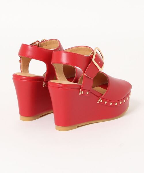 To b. by agnes b.(トゥービーバイアニエスベー)の「WF23 CHAUSSURES プラットフォームサンダル(サンダル・レディース・レッド・SMALL/MEDIUM/LARGE)」の8枚目の写真