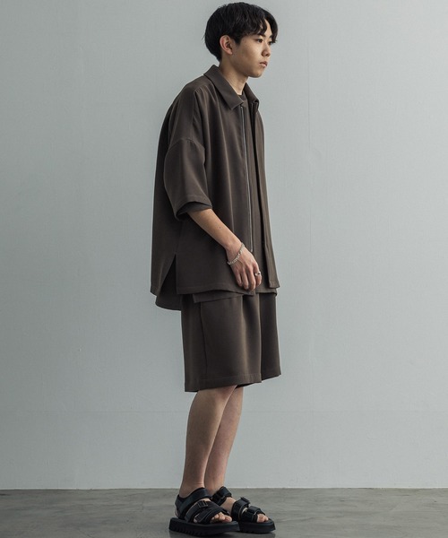 WYM × ATTACHMENT（ウィム×アタッチメント）の「EASY WIDE TUCK SHORTS（その他パンツ・メンズ・ブラウン/グレー系・S/M/L）」の12枚目の写真