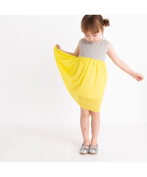 ami amie(アミアミ)の「ニットトップ切替ワンピース(ワンピース・キッズ・イエロー/ピンク・130cm/100cm/115cm/85cm)」の3枚目の写真