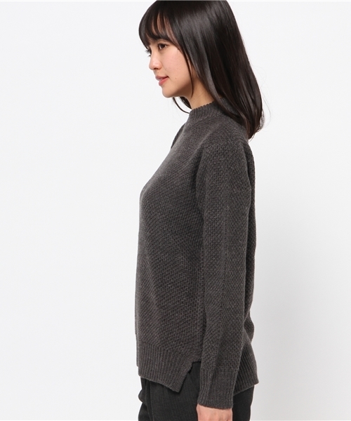 mystic（ミスティック）の「ハイネックタック編みプルオーバー（ニット/セーター・レディース・チャコールグレー/ブルー/オフホワイト/キャメル・ﾌﾘ-）」の5枚目の写真