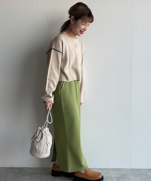 w closet（ダブルクローゼット）の「ステッチ入りショート丈プルオーバー（ニット/セーター・レディース・ブルー/ベージュ/グリーン/ピンク・FREE）」の17枚目の写真