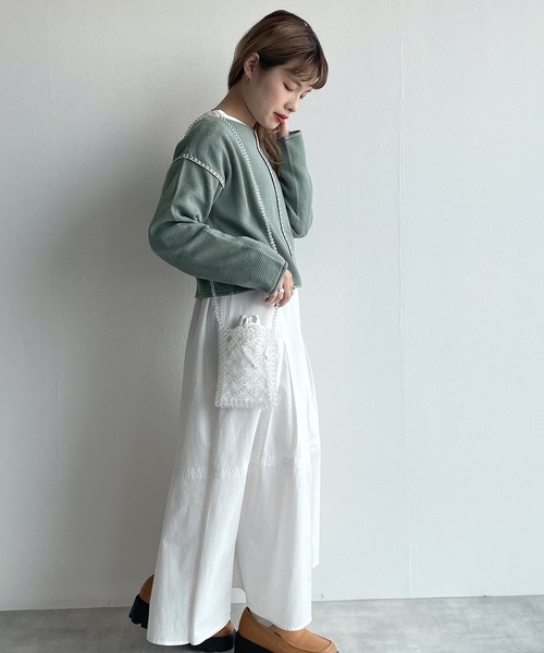 w closet（ダブルクローゼット）の「ステッチ入りショート丈プルオーバー（ニット/セーター・レディース・ブルー/ベージュ/グリーン/ピンク・FREE）」の11枚目の写真