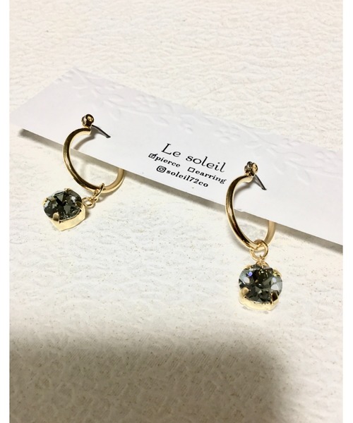 tone（トーン）の「【Le soleil】スワロフスキー　　フープピアス(MA)（ピアス（両耳用）・レディース・ブラック系その他/ゴールド系その他・FREE）」の3枚目の写真