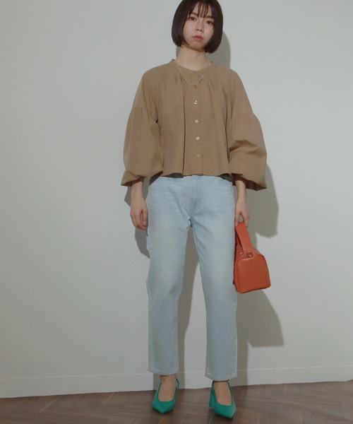 AULI（アウリィ）の「【低身長向けサイズ】スリムストレートデニムパンツ（デニムパンツ・レディース・ライトブルー/インディゴブルー/ブルー・S/XS/XXS）」の4枚目の写真