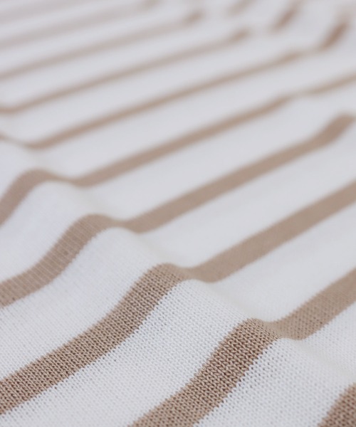 andme（アンドミー）の「ボートネックパネルボーダーニットトップス（ニット/セーター・レディース・ホワイト×ブラック/ブラウン系その他/ホワイト×ブルー/オレンジ系その他/ベージュ系その他/ネイビー×ホワイト・M）」の19枚目の写真