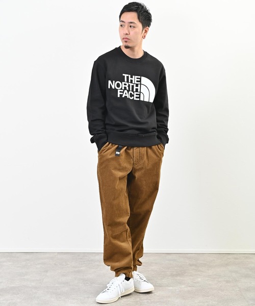 THE NORTH FACE(ザノースフェイス)の「THE NORTH FACE(ザ・ノース・フェイス) スタンダード スウェットトレーナー(スウェット・メンズ・ブラック・M)」の4枚目の写真