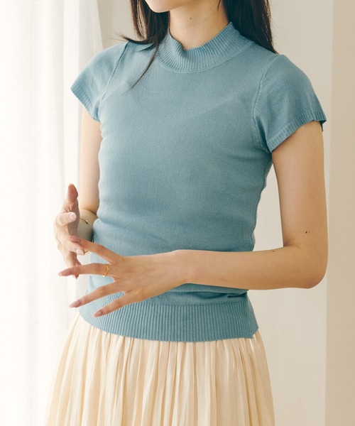 Lamoa(ラモア)の「Lamoa/ベーシック ハーフスリーブ ニット トップス(ニット/セーター・レディース・ホワイト/ブラック/ブラウン/アイボリー/グリーン/ダークグリーン/イエロー/レッド/ワインレッド/ブルー・FREE)」の7枚目の写真