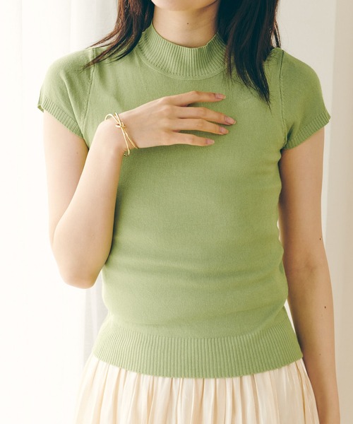 Lamoa(ラモア)の「Lamoa/ベーシック ハーフスリーブ ニット トップス(ニット/セーター・レディース・ホワイト/ブラック/ブラウン/アイボリー/グリーン/ダークグリーン/イエロー/レッド/ワインレッド/ブルー・FREE)」の6枚目の写真