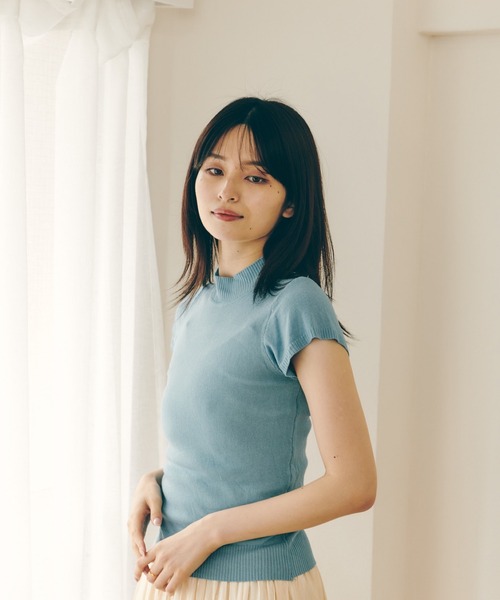 Lamoa(ラモア)の「Lamoa/ベーシック ハーフスリーブ ニット トップス(ニット/セーター・レディース・ホワイト/ブラック/ブラウン/アイボリー/グリーン/ダークグリーン/イエロー/レッド/ワインレッド/ブルー・FREE)」の15枚目の写真