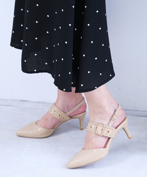 attagirl(アタガール)の「スリングバックスタッズパンプス(パンプス・レディース・ブラック/ベージュ/アイボリー/シルバー系その他/ブラック系その他・LL/L/S/M)」の4枚目の写真