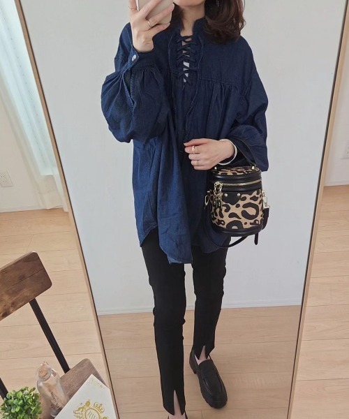 La-gemme(ラジェム)の「レースアップブラウス(シャツ/ブラウス・レディース・ライトブルー/ブラック系その他/ダークブルー・フリー)」の9枚目の写真