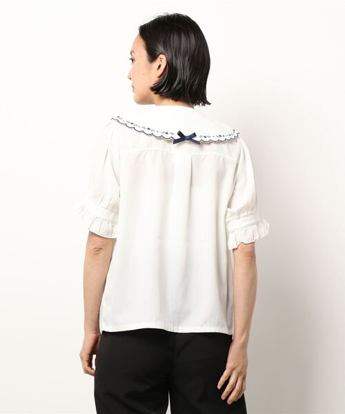 ★未使用★axes femme  ラプンツェルコラボ スカラップ襟刺繍ブラウス ☆未使用☆axes femme ラプンツェルコラボ スカラップ襟刺繍 ブラウス