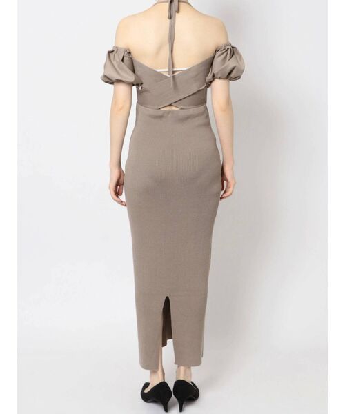 GYDA（ジェイダ）の「バッククロス オフショルニットワンピース（ワンピース・レディース・ブラック/ベージュ・FREE）」の19枚目の写真