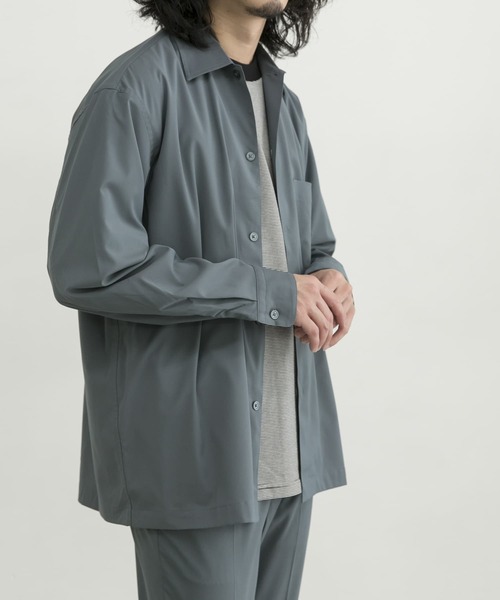 URBAN RESEARCH(アーバンリサーチ)の「Soft Cool Active Shirts(シャツ/ブラウス・メンズ・ブラック/グレー系その他/ベージュ・SMALL/MEDIUM/LARGE/X-LARGE)」の3枚目の写真