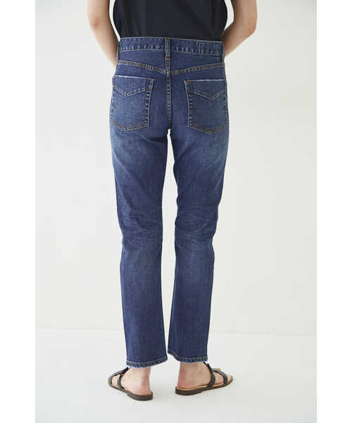 human woman（ヒューマンウーマン）の「◆スリムストレートデニム（デニムパンツ・レディース・ネイビー・SMALL/MEDIUM/LARGE/X-SMALL）」の17枚目の写真